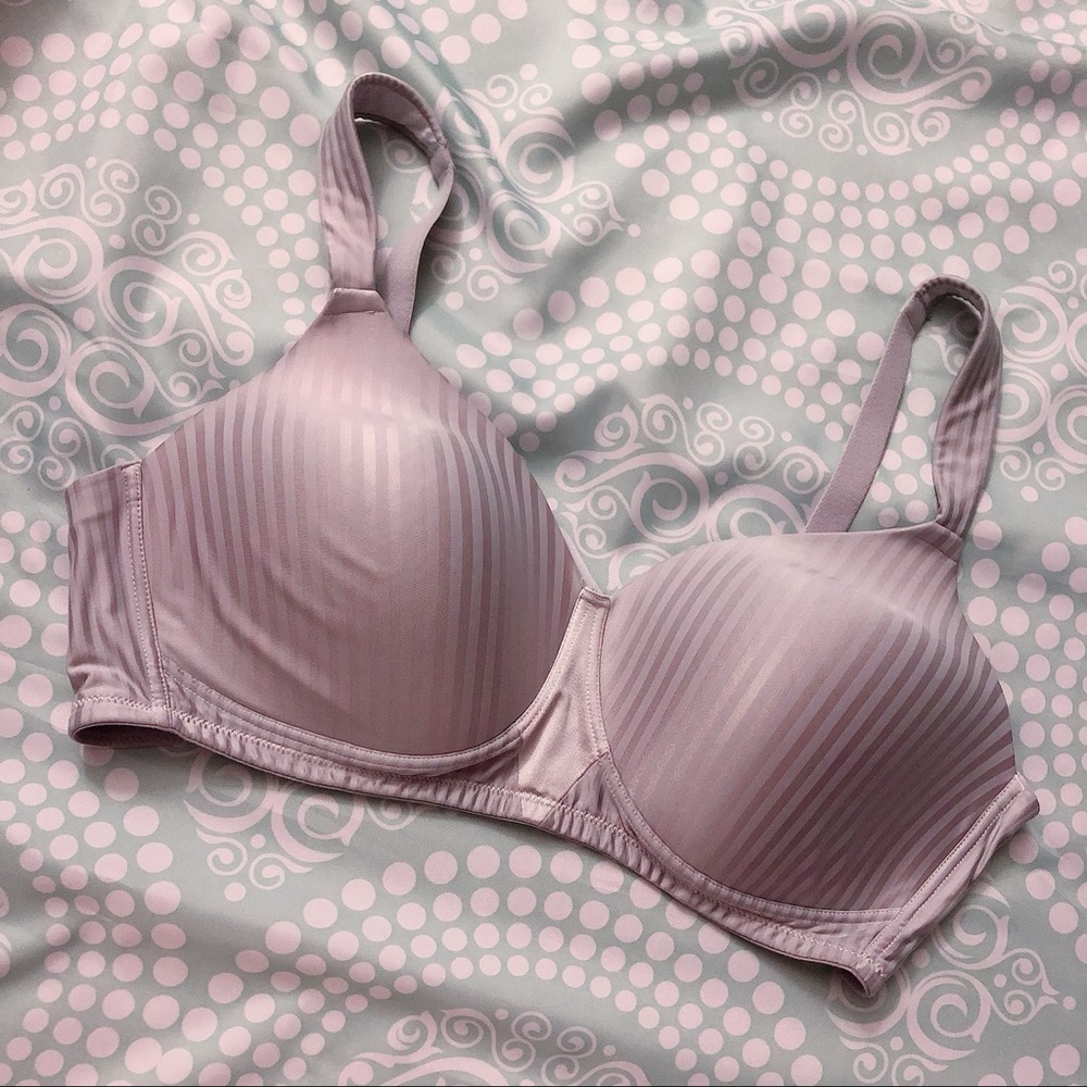 🚨Final Price 🚨Playtex Wireless Light Grey Bra